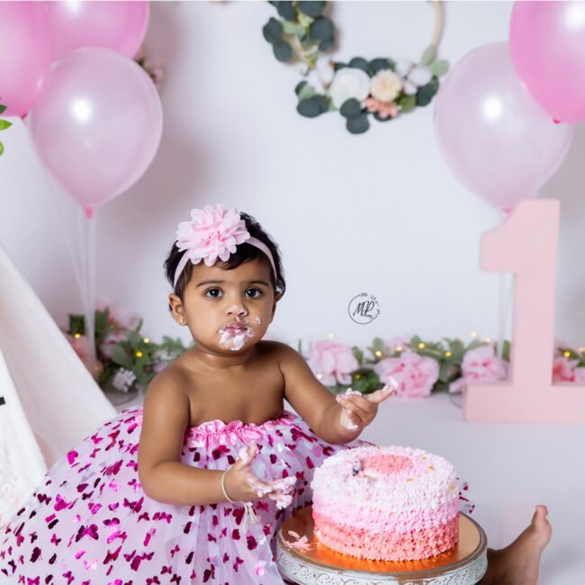 cake-smash-photo-4875-650x650.jpg