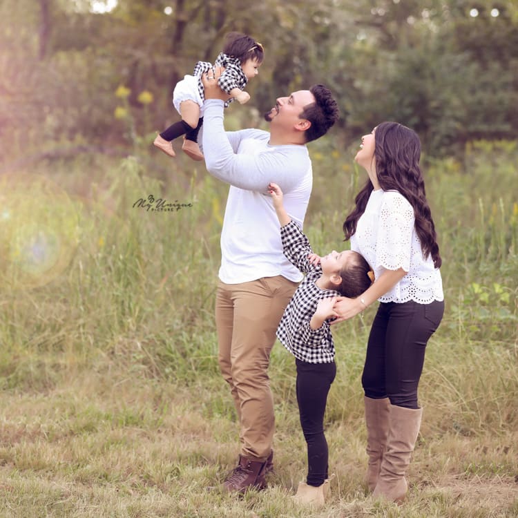 family-photography-outdoor My Unique Picture|Family Photography