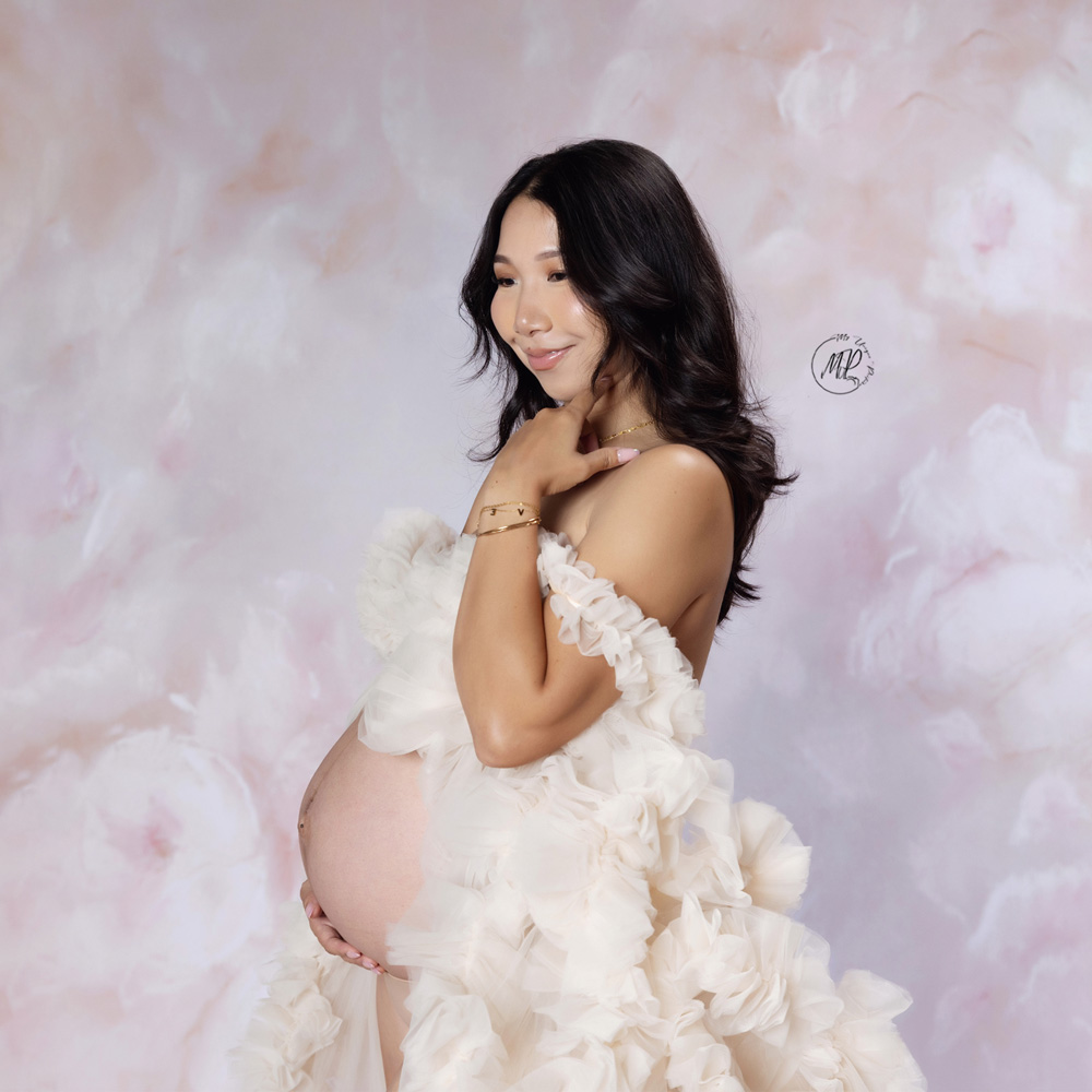 Maternity Photographer Austin