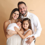Sister & Family Photo Ideas